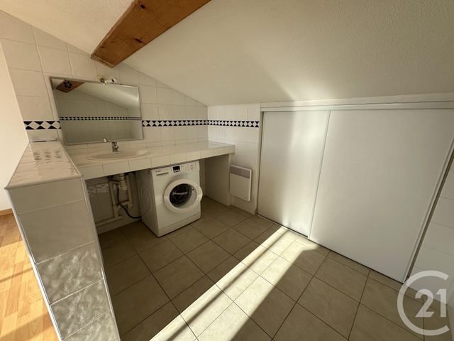 Appartement F3 à vendre - 3 pièces - 62 m2 - St Cyr Sur Mer - 83 - PROVENCE-ALPES-COTE-D-AZUR