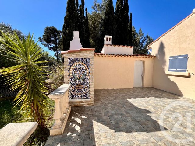 Maison &agrave; vendre - 4 pi&egrave;ces - 136,70 m2 - St Cyr Sur Mer - 83 - PROVENCE-ALPES-COTE-D-AZUR