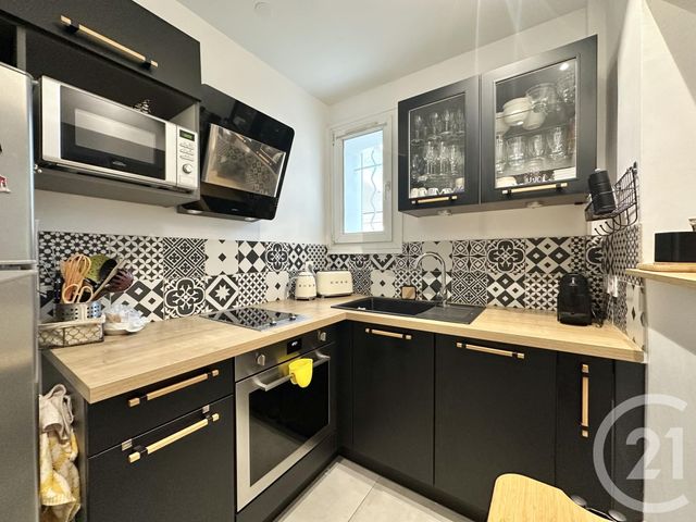 Appartement F2 &agrave; vendre - 2 pi&egrave;ces - 70 m2 - Le Castellet - 83 - PROVENCE-ALPES-COTE-D-AZUR