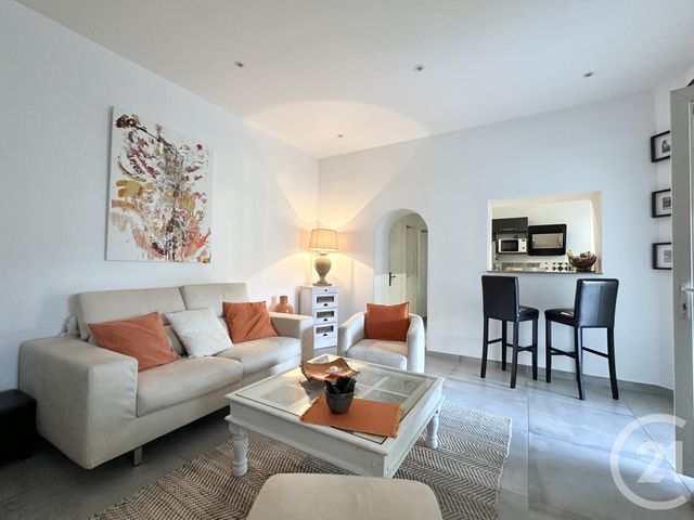 Appartement F2 &agrave; vendre - 2 pi&egrave;ces - 70 m2 - Le Castellet - 83 - PROVENCE-ALPES-COTE-D-AZUR