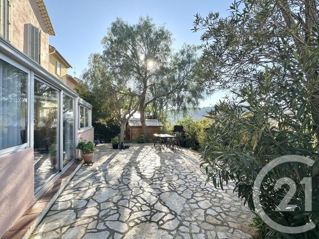 Appartement F2 &agrave; vendre - 2 pi&egrave;ces - 70 m2 - Le Castellet - 83 - PROVENCE-ALPES-COTE-D-AZUR