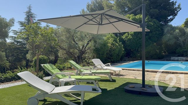 Maison à vendre - 4 pièces - 95 m2 - St Cyr Sur Mer - 83 - PROVENCE-ALPES-COTE-D-AZUR
