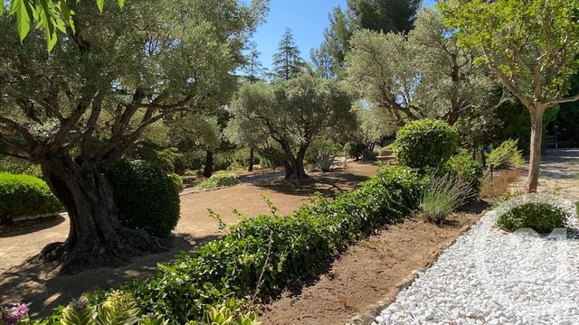 Maison à vendre - 4 pièces - 95 m2 - St Cyr Sur Mer - 83 - PROVENCE-ALPES-COTE-D-AZUR