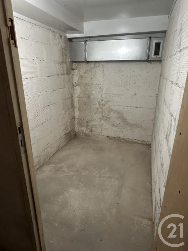 Appartement F3 à vendre - 3 pièces - 63 m2 - Sanary Sur Mer - 83 - PROVENCE-ALPES-COTE-D-AZUR