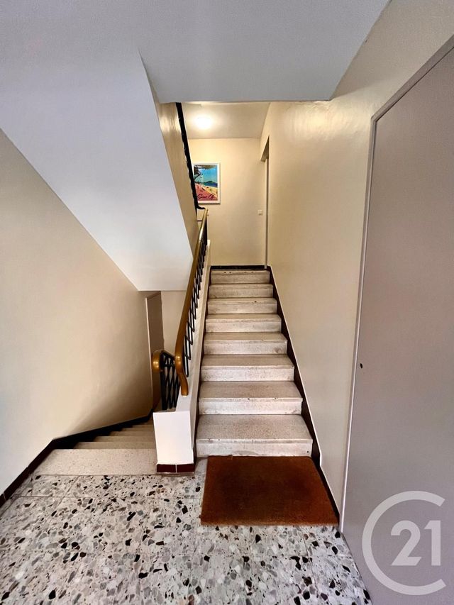 Appartement F4 &agrave; vendre - 4 pi&egrave;ces - 83 m2 - St Cyr Sur Mer - 83 - PROVENCE-ALPES-COTE-D-AZUR