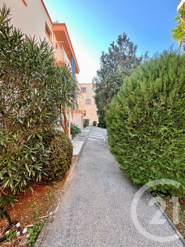 Appartement F4 &agrave; vendre - 4 pi&egrave;ces - 83 m2 - St Cyr Sur Mer - 83 - PROVENCE-ALPES-COTE-D-AZUR