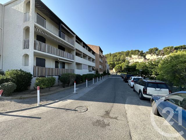 Appartement F2 &agrave; vendre - 2 pi&egrave;ces - 31 m2 - St Cyr Sur Mer - 83 - PROVENCE-ALPES-COTE-D-AZUR
