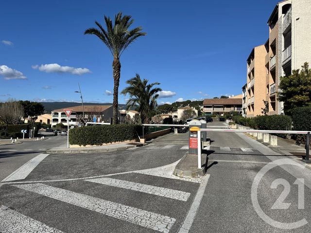 Appartement F1 &agrave; vendre - 1 pi&egrave;ce - 20 m2 - St Cyr Sur Mer - 83 - PROVENCE-ALPES-COTE-D-AZUR
