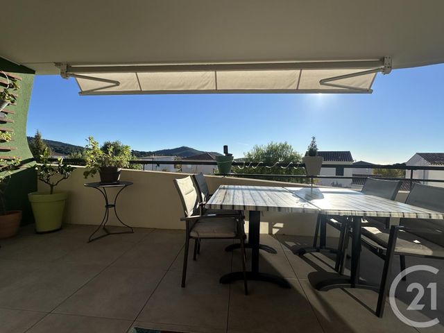 Appartement F4 à vendre - 4 pièces - 79 m2 - St Cyr Sur Mer - 83 - PROVENCE-ALPES-COTE-D-AZUR