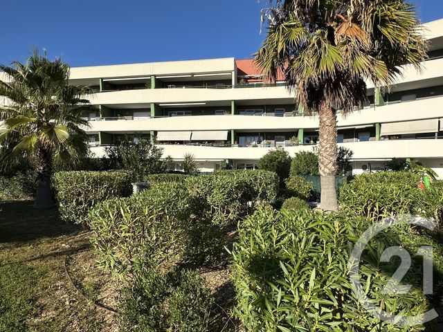 Appartement F4 à vendre - 4 pièces - 79 m2 - St Cyr Sur Mer - 83 - PROVENCE-ALPES-COTE-D-AZUR