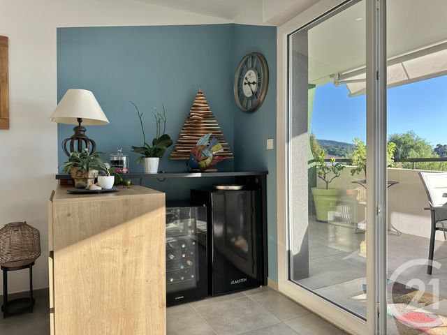 Appartement F4 à vendre - 4 pièces - 79 m2 - St Cyr Sur Mer - 83 - PROVENCE-ALPES-COTE-D-AZUR