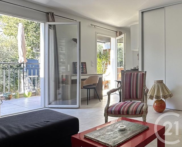 Appartement F3 à vendre - 3 pièces - 50,60 m2 - St Cyr Sur Mer - 83 - PROVENCE-ALPES-COTE-D-AZUR