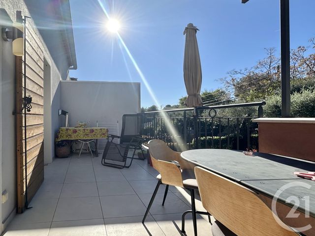 Appartement F3 à vendre - 3 pièces - 50,60 m2 - St Cyr Sur Mer - 83 - PROVENCE-ALPES-COTE-D-AZUR