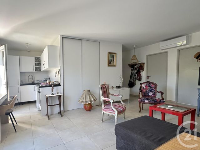 Appartement F3 à vendre - 3 pièces - 50,60 m2 - St Cyr Sur Mer - 83 - PROVENCE-ALPES-COTE-D-AZUR