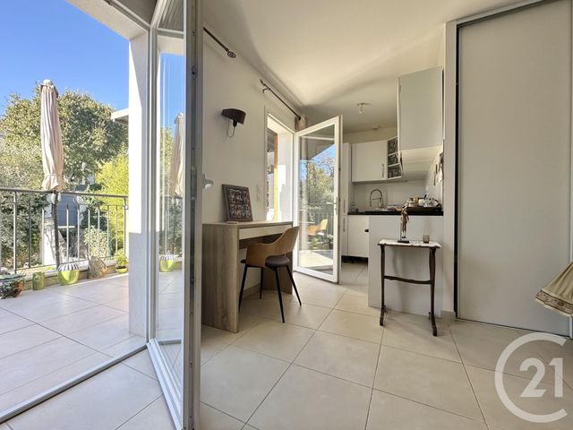 Appartement F3 à vendre - 3 pièces - 50,60 m2 - St Cyr Sur Mer - 83 - PROVENCE-ALPES-COTE-D-AZUR