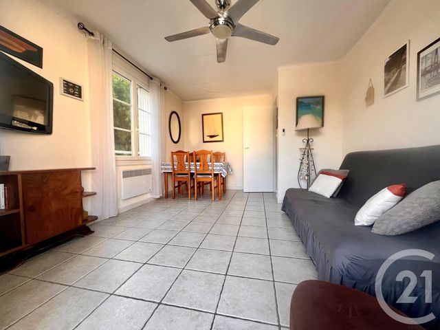 Appartement F2 &agrave; vendre - 2 pi&egrave;ces - 41,82 m2 - St Cyr Sur Mer - 83 - PROVENCE-ALPES-COTE-D-AZUR