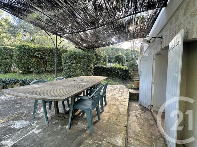 Maison &agrave; vendre - 6 pi&egrave;ces - 175,04 m2 - Le Beausset - 83 - PROVENCE-ALPES-COTE-D-AZUR