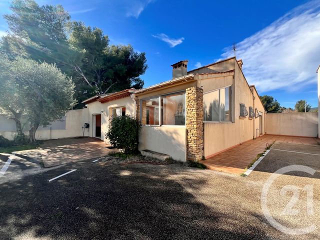 Maison &agrave; louer - 6 pi&egrave;ces - 134 m2 - St Cyr Sur Mer - 83 - PROVENCE-ALPES-COTE-D-AZUR