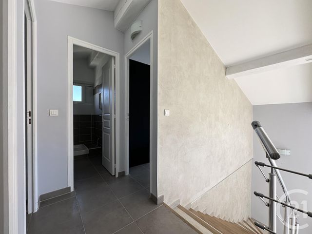 Appartement F4 &agrave; vendre - 5 pi&egrave;ces - 89 m2 - St Cyr Sur Mer - 83 - PROVENCE-ALPES-COTE-D-AZUR