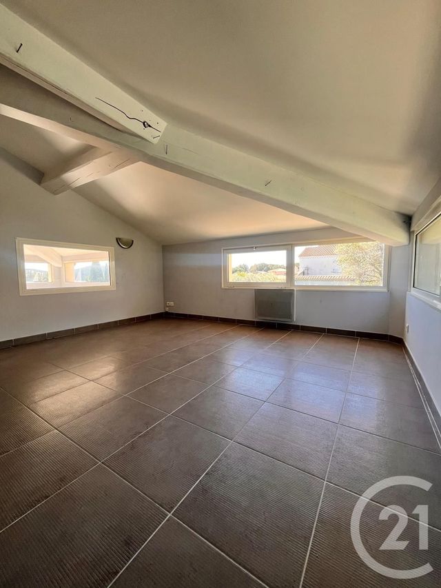 Appartement F4 &agrave; vendre - 5 pi&egrave;ces - 89 m2 - St Cyr Sur Mer - 83 - PROVENCE-ALPES-COTE-D-AZUR