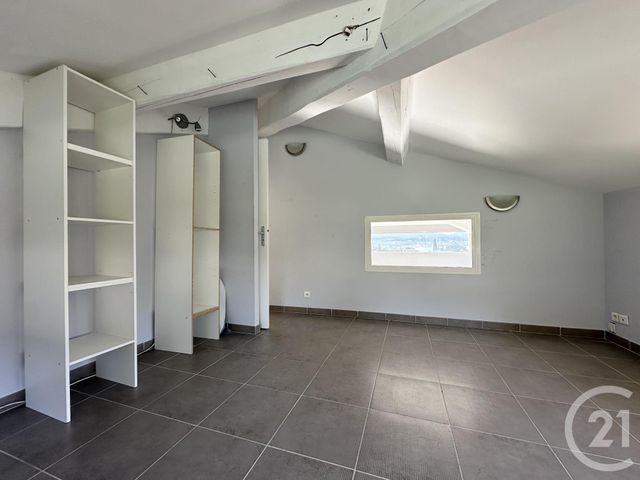 Appartement F4 &agrave; vendre - 5 pi&egrave;ces - 89 m2 - St Cyr Sur Mer - 83 - PROVENCE-ALPES-COTE-D-AZUR