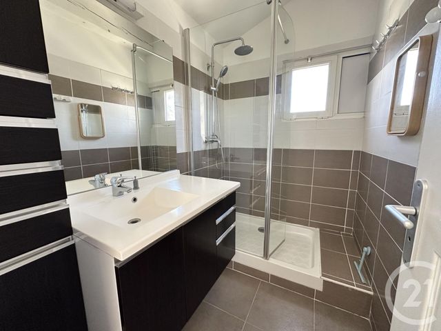 Appartement F4 &agrave; vendre - 5 pi&egrave;ces - 89 m2 - St Cyr Sur Mer - 83 - PROVENCE-ALPES-COTE-D-AZUR