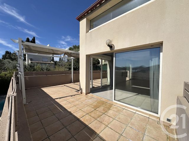 Appartement F4 &agrave; vendre - 5 pi&egrave;ces - 89 m2 - St Cyr Sur Mer - 83 - PROVENCE-ALPES-COTE-D-AZUR