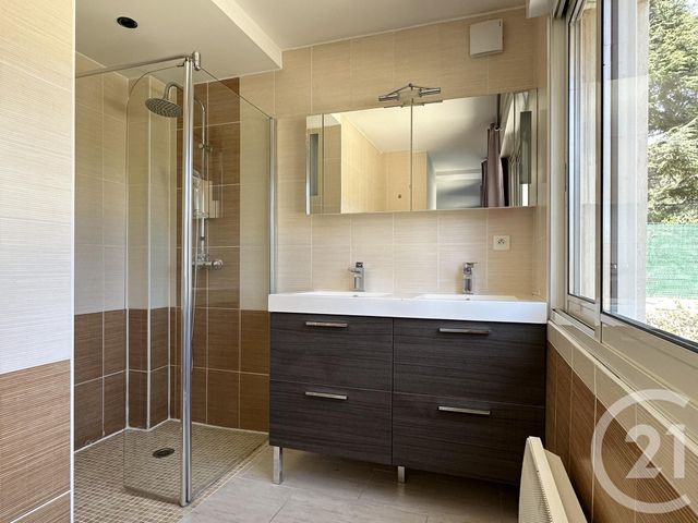 Appartement F4 &agrave; vendre - 5 pi&egrave;ces - 89 m2 - St Cyr Sur Mer - 83 - PROVENCE-ALPES-COTE-D-AZUR