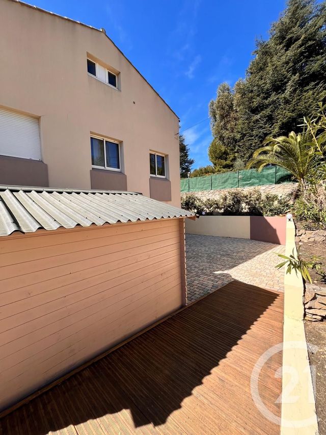 Appartement F4 &agrave; vendre - 5 pi&egrave;ces - 89 m2 - St Cyr Sur Mer - 83 - PROVENCE-ALPES-COTE-D-AZUR