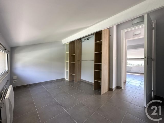 Appartement F4 &agrave; vendre - 5 pi&egrave;ces - 89 m2 - St Cyr Sur Mer - 83 - PROVENCE-ALPES-COTE-D-AZUR