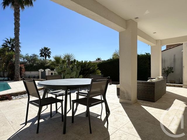 Maison &agrave; vendre - 6 pi&egrave;ces - 181 m2 - St Cyr Sur Mer - 83 - PROVENCE-ALPES-COTE-D-AZUR