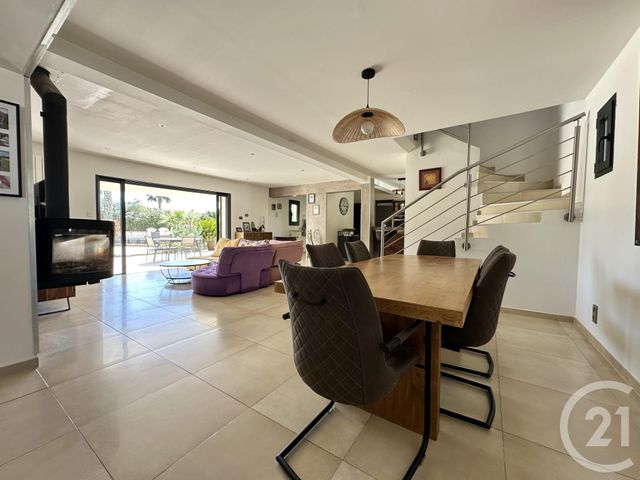 Maison &agrave; vendre - 6 pi&egrave;ces - 181 m2 - St Cyr Sur Mer - 83 - PROVENCE-ALPES-COTE-D-AZUR