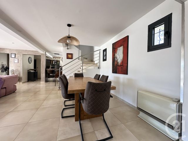 Maison &agrave; vendre - 6 pi&egrave;ces - 181 m2 - St Cyr Sur Mer - 83 - PROVENCE-ALPES-COTE-D-AZUR