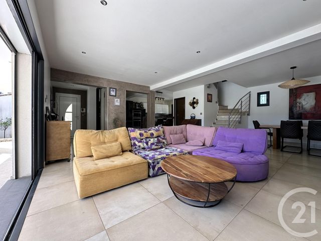 Maison &agrave; vendre - 6 pi&egrave;ces - 181 m2 - St Cyr Sur Mer - 83 - PROVENCE-ALPES-COTE-D-AZUR