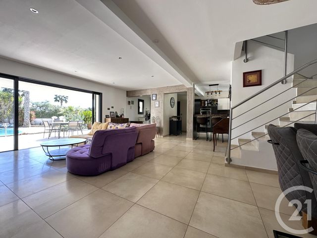 Maison &agrave; vendre - 6 pi&egrave;ces - 181 m2 - St Cyr Sur Mer - 83 - PROVENCE-ALPES-COTE-D-AZUR