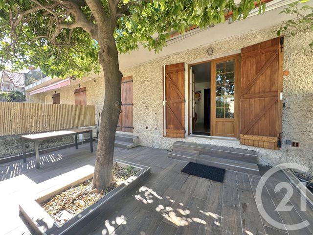 Appartement F3 &agrave; vendre - 3 pi&egrave;ces - 59 m2 - St Cyr Sur Mer - 83 - PROVENCE-ALPES-COTE-D-AZUR