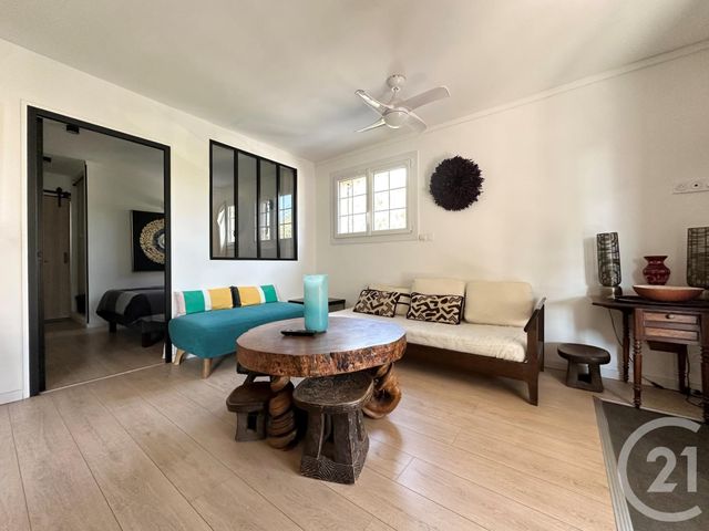 Appartement F3 &agrave; vendre - 3 pi&egrave;ces - 59 m2 - St Cyr Sur Mer - 83 - PROVENCE-ALPES-COTE-D-AZUR