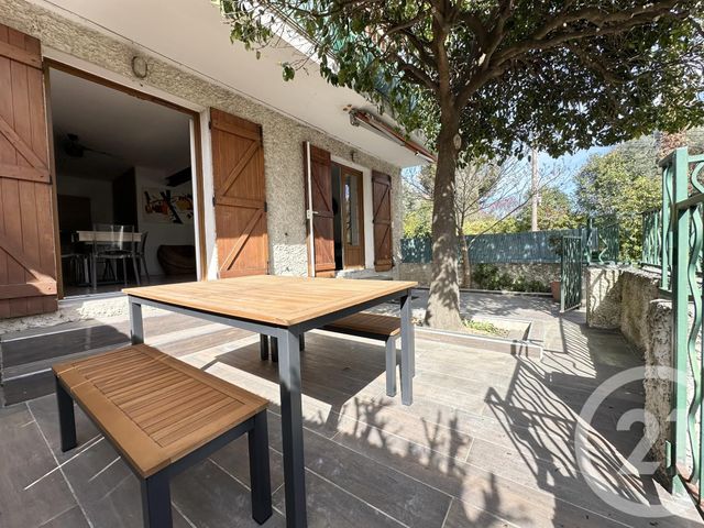 Appartement F3 &agrave; vendre - 3 pi&egrave;ces - 59 m2 - St Cyr Sur Mer - 83 - PROVENCE-ALPES-COTE-D-AZUR