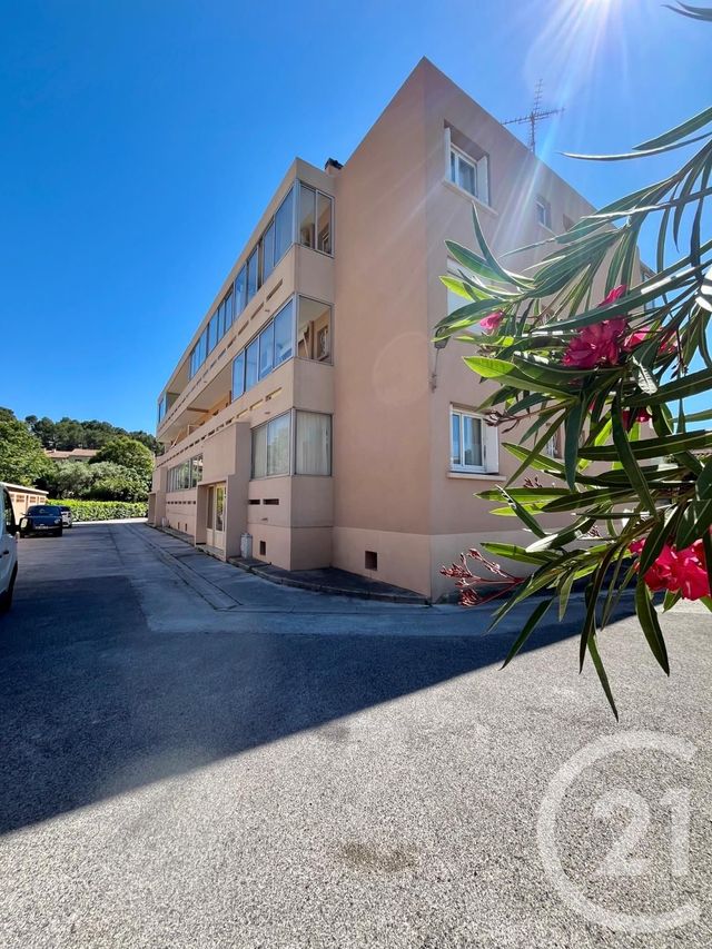 Appartement F3 &agrave; vendre - 3 pi&egrave;ces - 55,80 m2 - St Cyr Sur Mer - 83 - PROVENCE-ALPES-COTE-D-AZUR