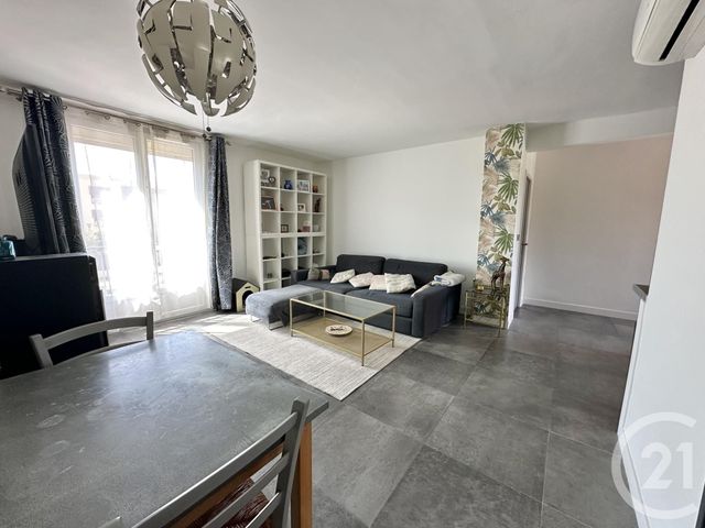 Appartement F4 &agrave; vendre - 4 pi&egrave;ces - 74 m2 - St Cyr Sur Mer - 83 - PROVENCE-ALPES-COTE-D-AZUR