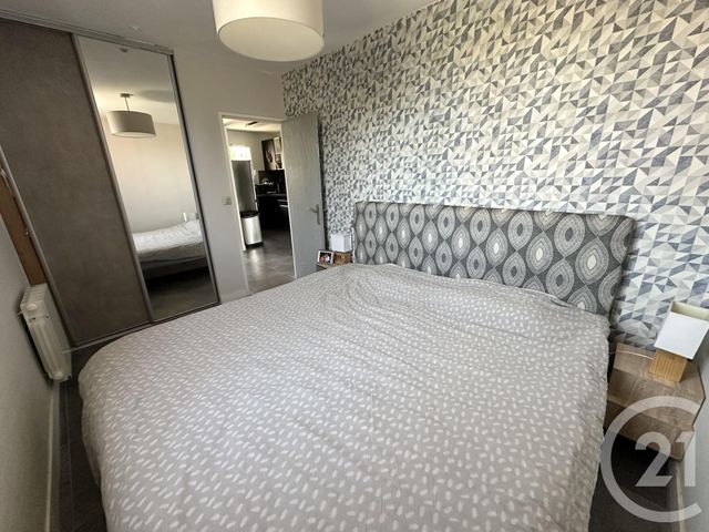 Appartement F4 &agrave; vendre - 4 pi&egrave;ces - 74 m2 - St Cyr Sur Mer - 83 - PROVENCE-ALPES-COTE-D-AZUR