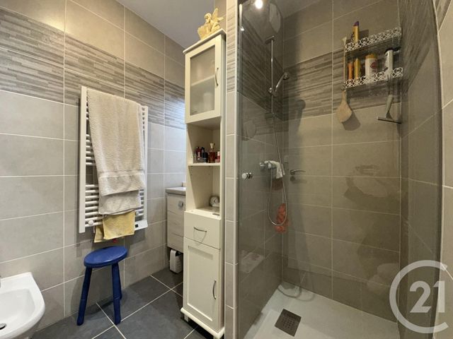 Appartement F3 &agrave; vendre - 3 pi&egrave;ces - 85 m2 - St Cyr Sur Mer - 83 - PROVENCE-ALPES-COTE-D-AZUR