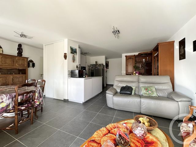 Appartement F3 &agrave; vendre - 3 pi&egrave;ces - 85 m2 - St Cyr Sur Mer - 83 - PROVENCE-ALPES-COTE-D-AZUR