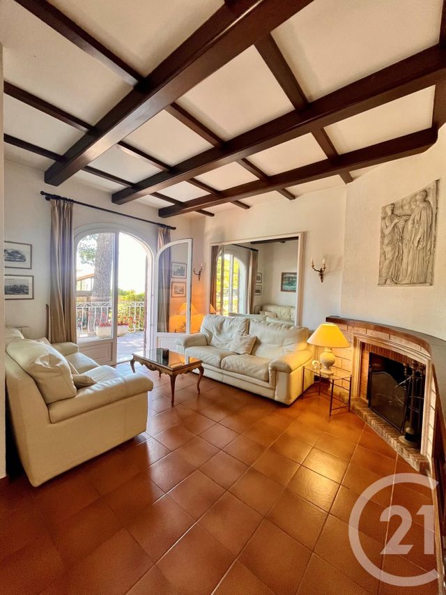 Maison &agrave; vendre - 6 pi&egrave;ces - 134,84 m2 - St Cyr Sur Mer - 83 - PROVENCE-ALPES-COTE-D-AZUR