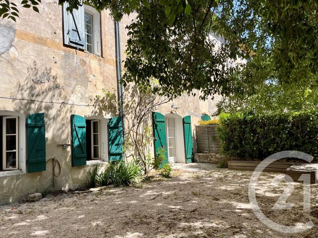 Appartement F4 &agrave; louer - 4 pi&egrave;ces - 109,53 m2 - St Cyr Sur Mer - 83 - PROVENCE-ALPES-COTE-D-AZUR