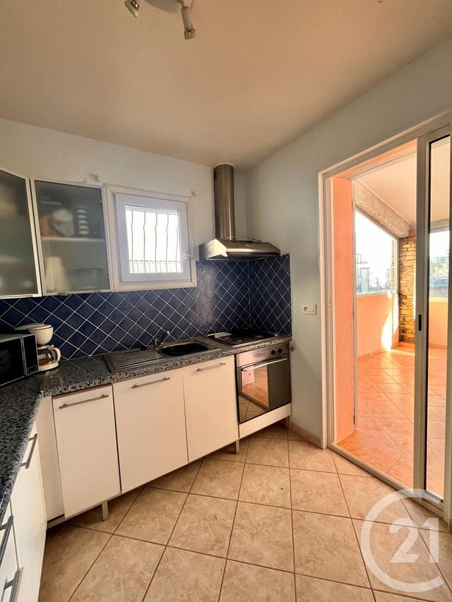 Maison &agrave; louer - 6 pi&egrave;ces - 134 m2 - St Cyr Sur Mer - 83 - PROVENCE-ALPES-COTE-D-AZUR