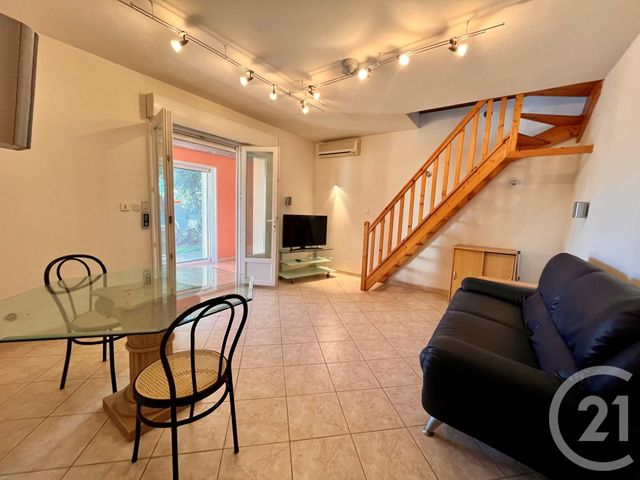 Maison &agrave; louer - 6 pi&egrave;ces - 134 m2 - St Cyr Sur Mer - 83 - PROVENCE-ALPES-COTE-D-AZUR
