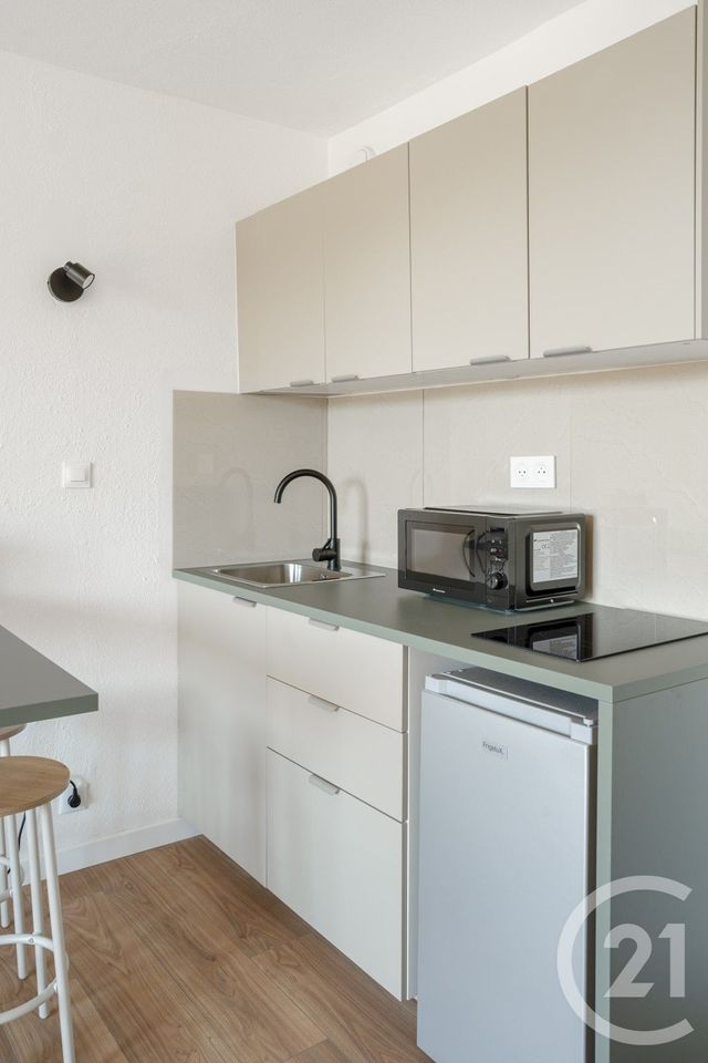 Appartement F1 &agrave; vendre - 1 pi&egrave;ce - 22 m2 - St Cyr Sur Mer - 83 - PROVENCE-ALPES-COTE-D-AZUR