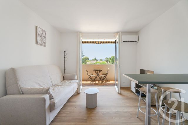 Appartement F1 &agrave; vendre - 1 pi&egrave;ce - 22 m2 - St Cyr Sur Mer - 83 - PROVENCE-ALPES-COTE-D-AZUR