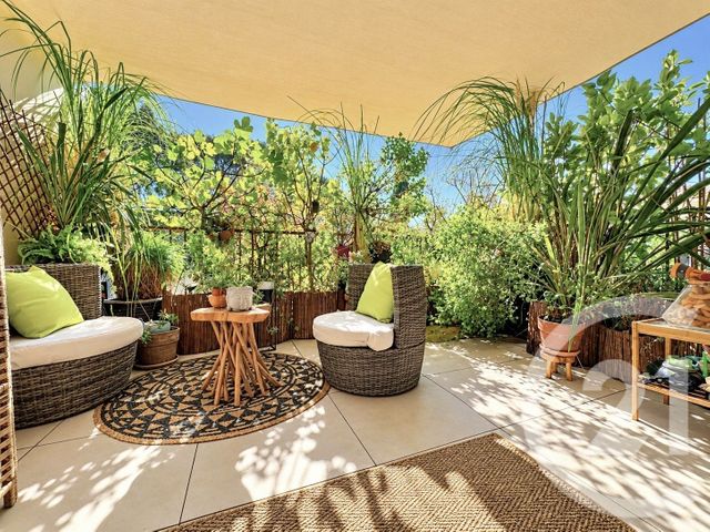 Appartement F3 &agrave; vendre - 3 pi&egrave;ces - 60 m2 - St Cyr Sur Mer - 83 - PROVENCE-ALPES-COTE-D-AZUR